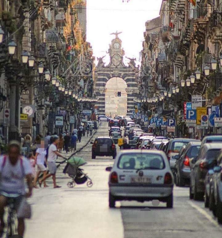 Home Greco Catania Exteriör bild